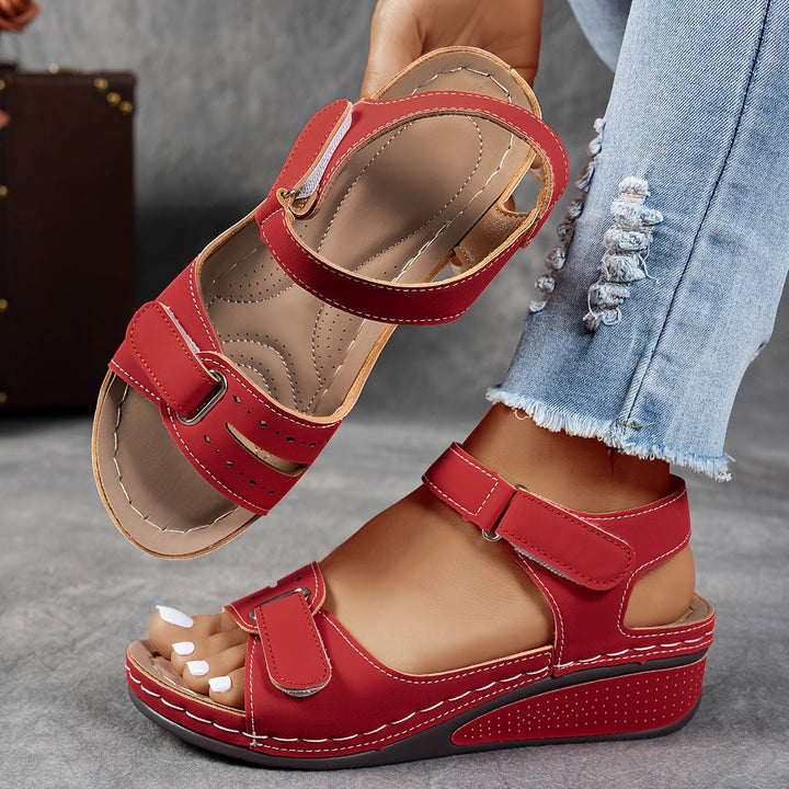 LOYA | Orthopedic Sandals