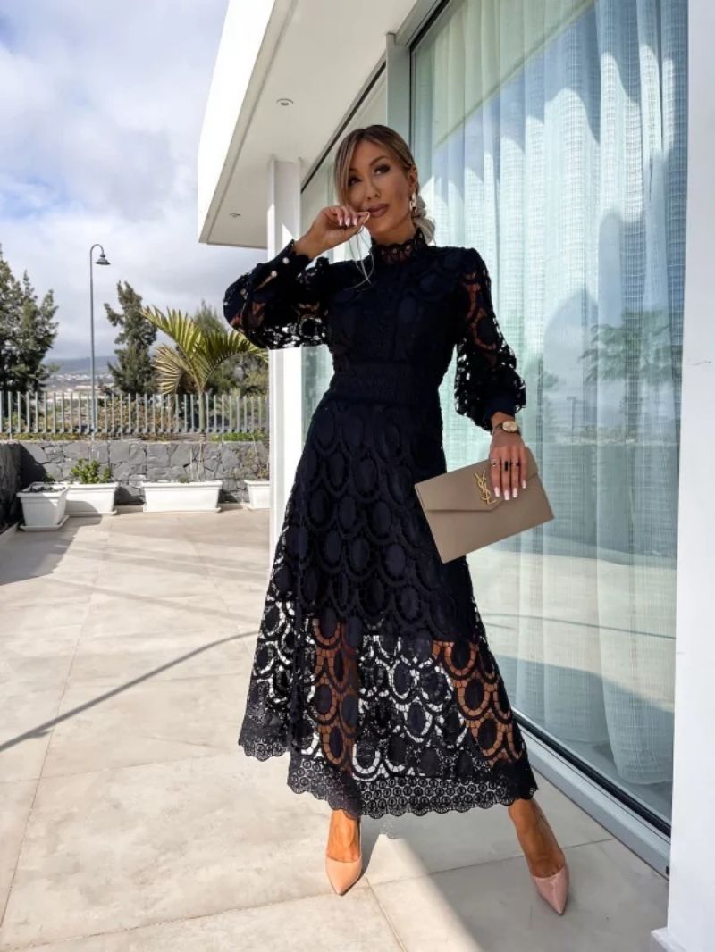 CHIARA™ | Timeless Lace Elegance