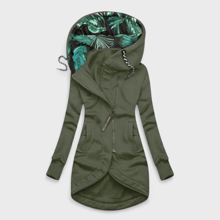 Eleonora – Winter Coat with Asymmetrical Zipper