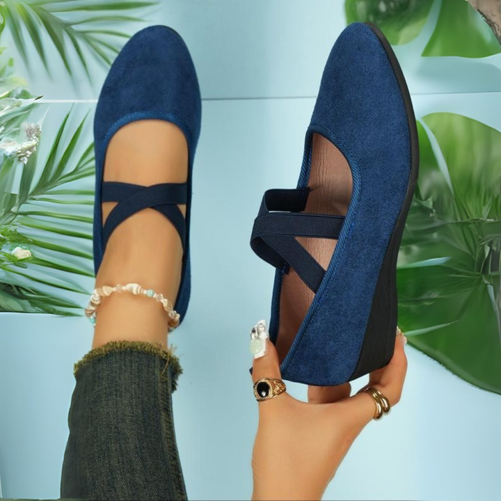 CALERINNE | Closed-Toe Heel Ballet Shoes