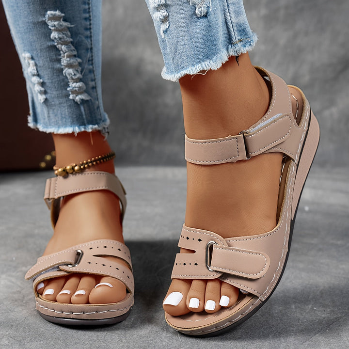 LOYA | Orthopedic Sandals