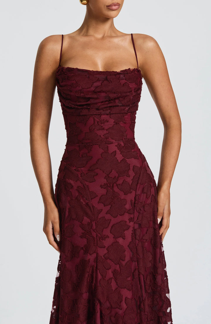 Clara Léon | Elegant maxiklänning