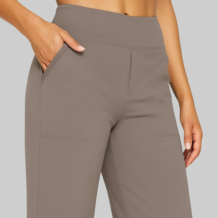 Klara | The comfortable stretch pants for all women