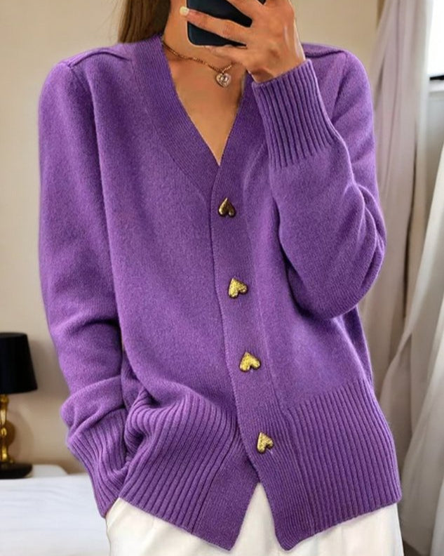 Anna | Elegant Cardigan with Heart-Shaped Buttons